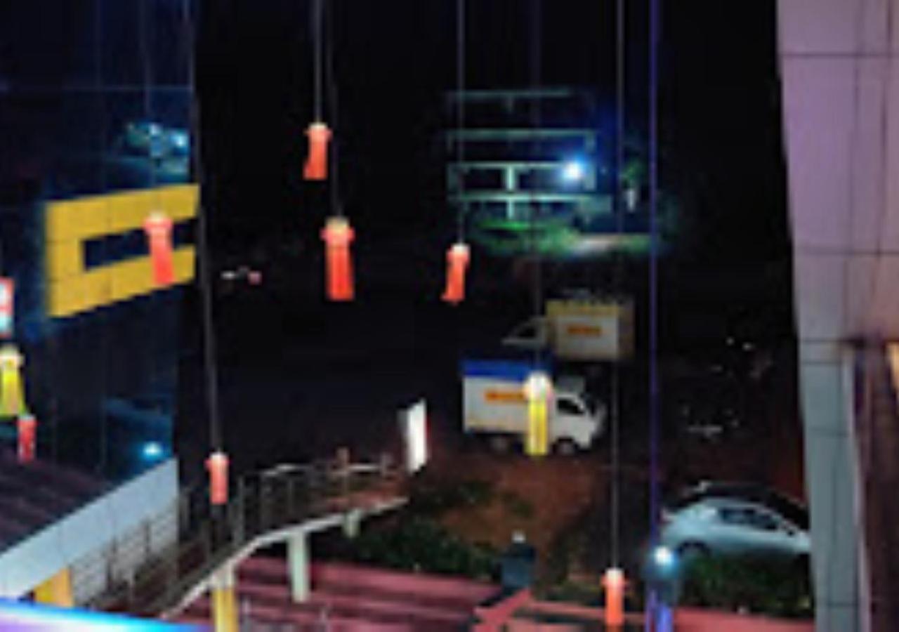Hotel Jaltarang Kalmath Kankavali 外观 照片
