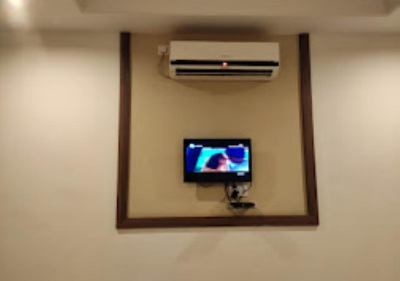 Hotel Jaltarang Kalmath Kankavali 外观 照片