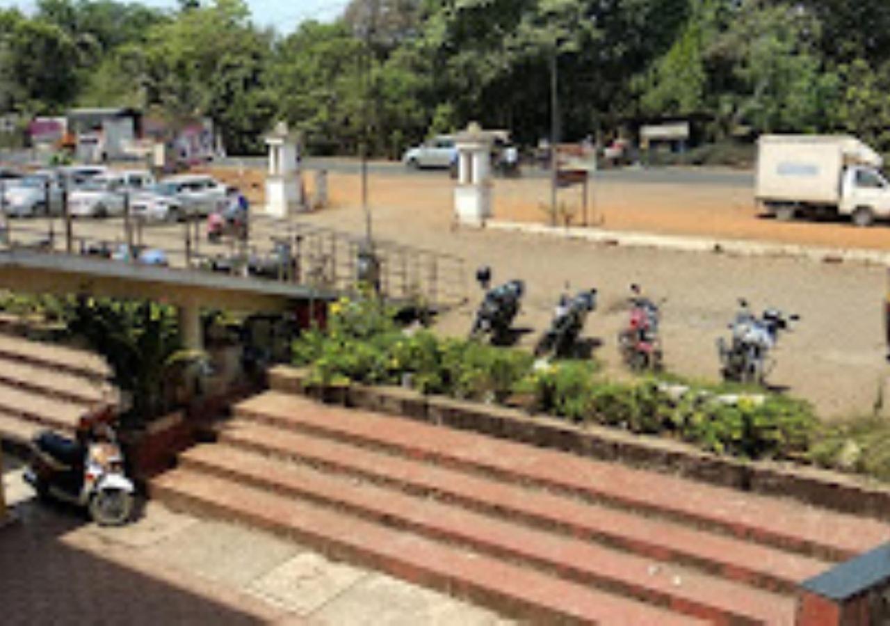 Hotel Jaltarang Kalmath Kankavali 外观 照片